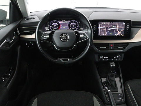 Škoda Kamiq 1.5 TSI Business Edtion | Stoelverwarming | Camera | Trekhaak | Carplay | Keyless | Full LED | Virtual Cockpit | Navigatie | Climate control | Parkeerhulp | Cruise control