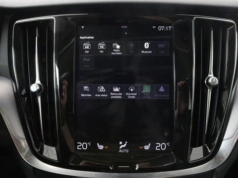 Volvo V60 2.0 D4 Momentum | 1e eigenaar | Panoramadak | Leder | Trekhaak | Stoelverwarming | Carplay | Navigatie | Full LED