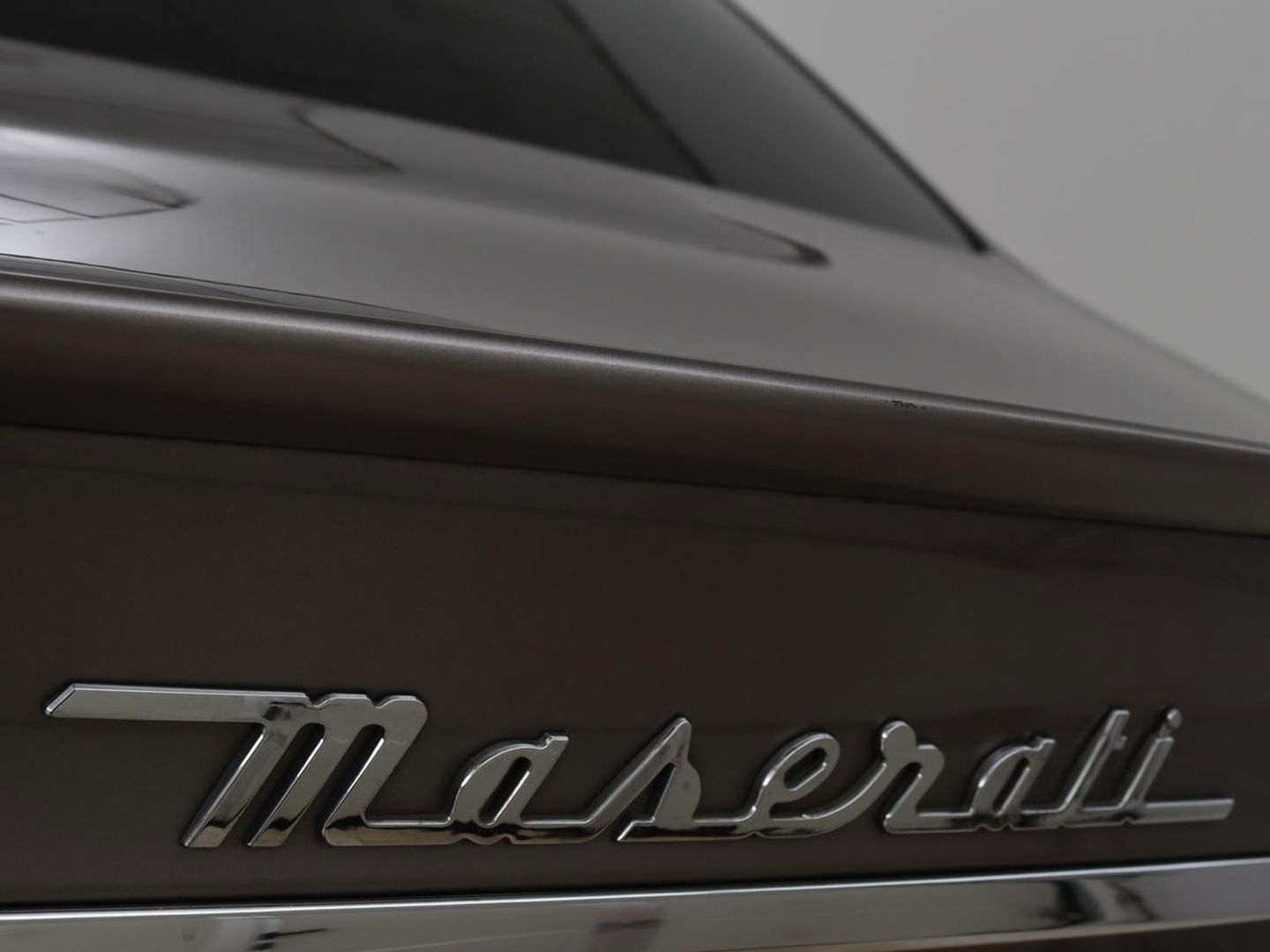 Maserati Quattroporte 3.0 D | Origineel NL | Schuifdak | Stoelventilatie | Leder | Camera | Navigatie | Xenon | Achterbankverwarming | Bluetooth