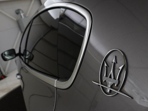 Maserati Quattroporte 3.0 D | Origineel NL | Schuifdak | Stoelventilatie | Leder | Camera | Navigatie | Xenon | Achterbankverwarming | Bluetooth