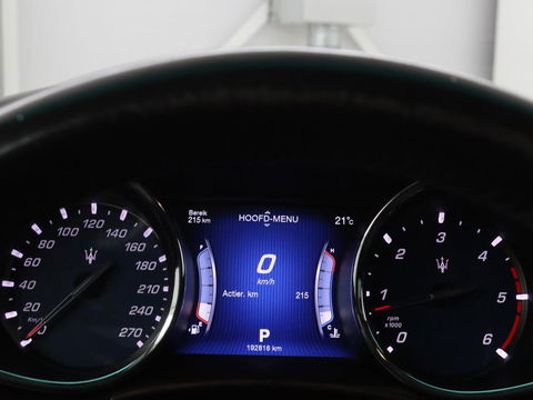 Maserati Quattroporte 3.0 D | Origineel NL | Schuifdak | Stoelventilatie | Leder | Camera | Navigatie | Xenon | Achterbankverwarming | Bluetooth
