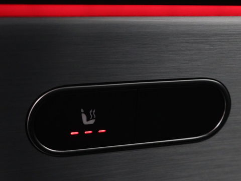 Mercedes-Benz A-Klasse 200 Business Solution AMG | Panoramadak | Stoelverwarming | Trekhaak | Matrix LED | Memory | Carplay | Keyless | Camera | Sfeerverlichting | Leder/Alcantara | Park Assist