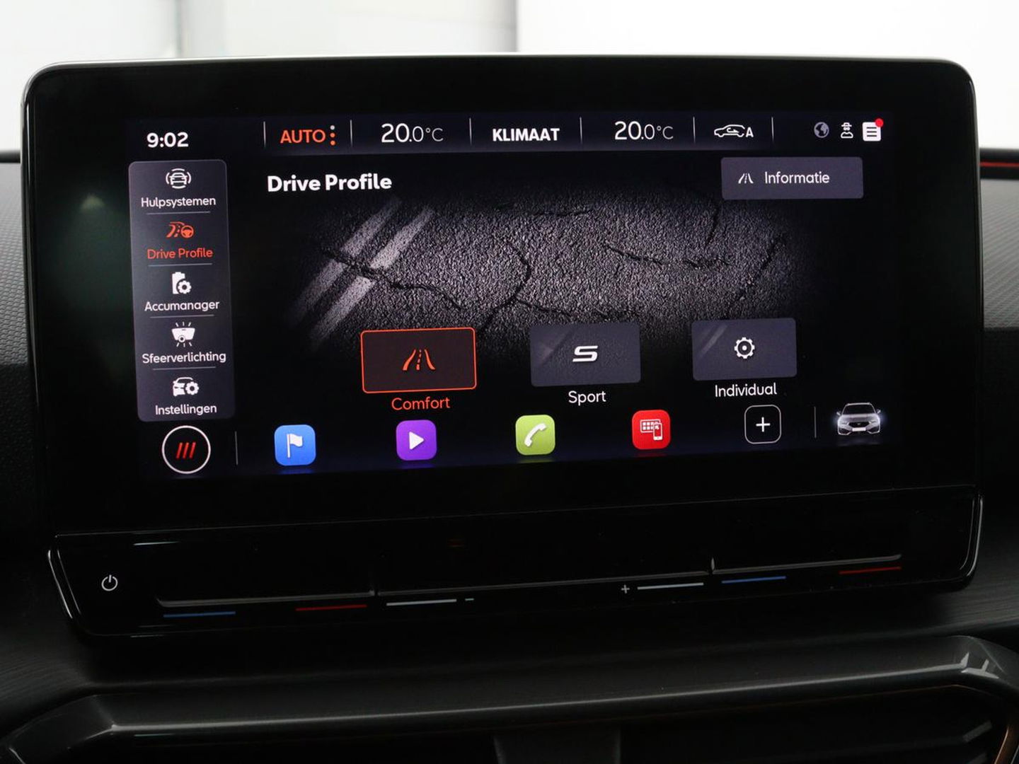 CUPRA Leon 1.4 e-Hybrid | Carplay | Stuurverwarming | Navigatie | Sfeerverlichting | Full LED | Keyless | Sportstoelen | Parkeerhulp | PHEV