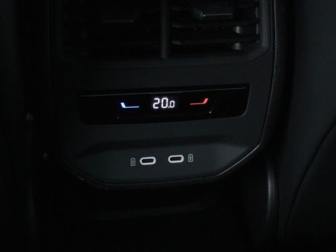 CUPRA Leon 1.4 e-Hybrid | Carplay | Stuurverwarming | Navigatie | Sfeerverlichting | Full LED | Keyless | Sportstoelen | Parkeerhulp | PHEV