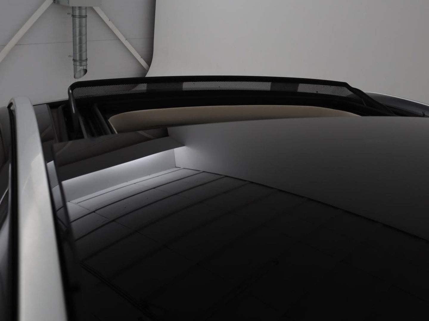 Mercedes-Benz GLC 200 Business Solution Limited | Panoramadak | Leder | Stoelverwarming | Adaptive cruise | Trekhaak | Camera | Carplay
