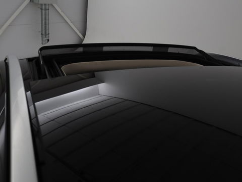 Mercedes-Benz GLC 200 Business Solution Limited | Panoramadak | Leder | Stoelverwarming | Adaptive cruise | Trekhaak | Camera | Carplay