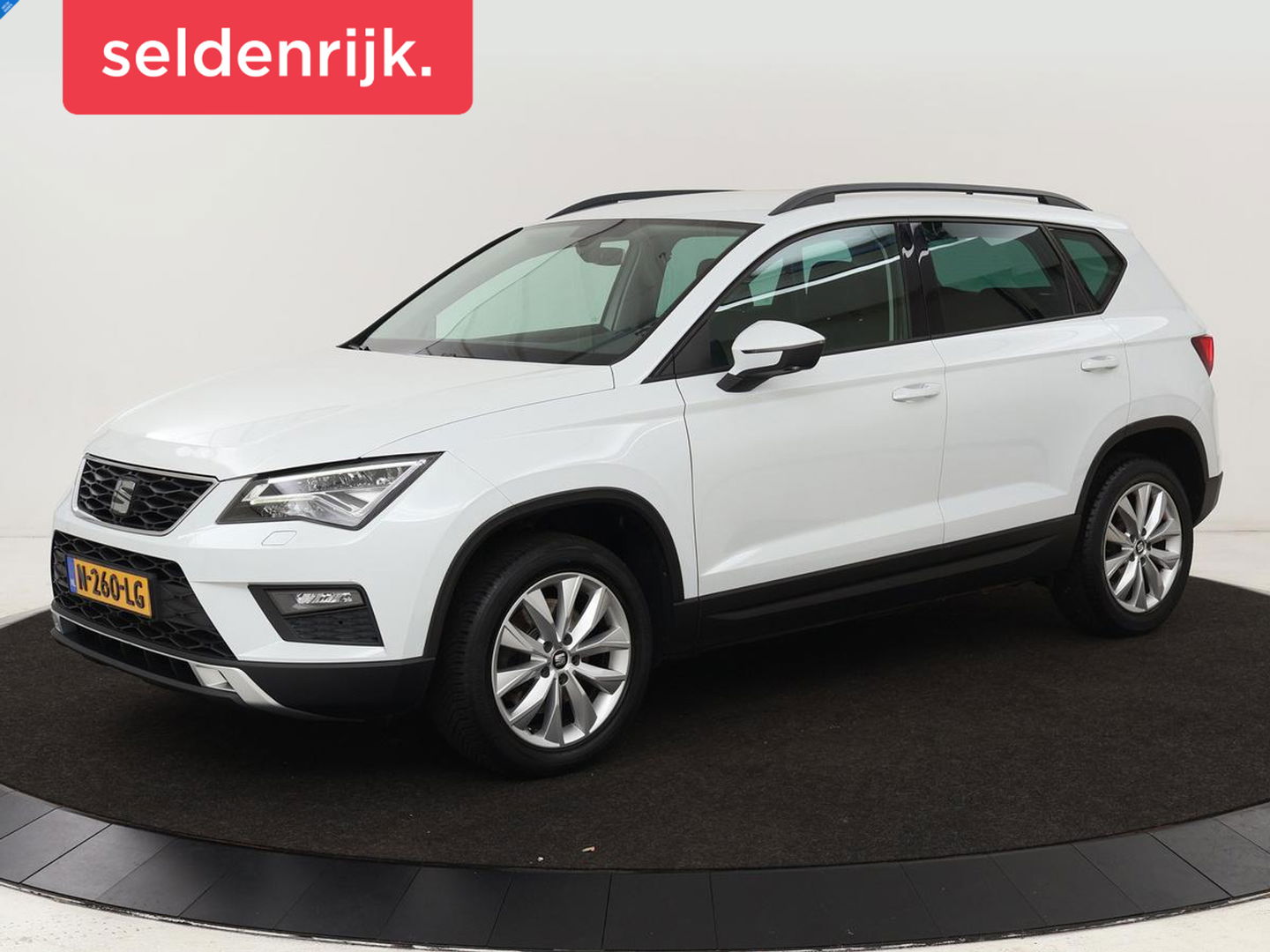 SEAT Ateca 1.4 TSI Style | Trekhaak | Stoelverwarming | Carplay | Parkeerhulp | Climate control | Cruise control | Bluetooth
