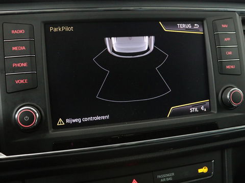 SEAT Ateca 1.4 TSI Style | Trekhaak | Stoelverwarming | Carplay | Parkeerhulp | Climate control | Cruise control | Bluetooth