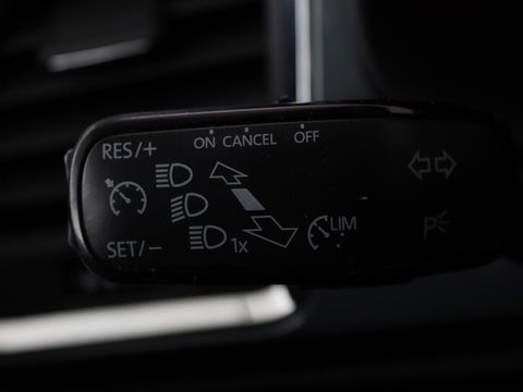 SEAT Ateca 1.4 TSI Style | Trekhaak | Stoelverwarming | Carplay | Parkeerhulp | Climate control | Cruise control | Bluetooth