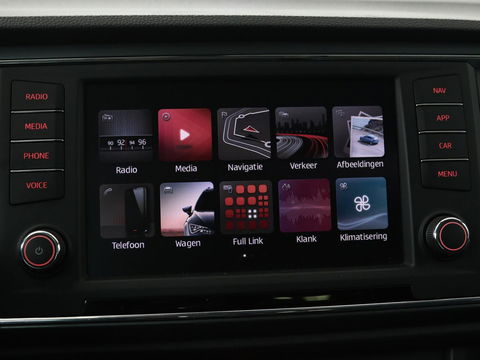 SEAT Ateca 1.4 TSI Style | Trekhaak | Stoelverwarming | Carplay | Parkeerhulp | Climate control | Cruise control | Bluetooth