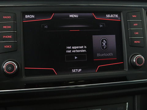 SEAT Ateca 1.4 TSI Style | Trekhaak | Stoelverwarming | Carplay | Parkeerhulp | Climate control | Cruise control | Bluetooth