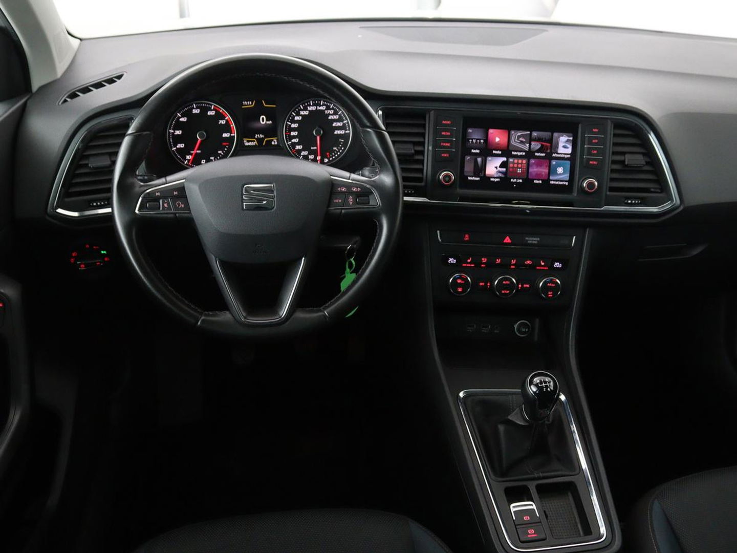 SEAT Ateca 1.4 TSI Style | Trekhaak | Stoelverwarming | Carplay | Parkeerhulp | Climate control | Cruise control | Bluetooth
