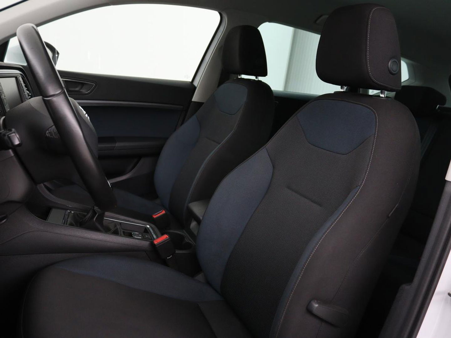 SEAT Ateca 1.4 TSI Style | Trekhaak | Stoelverwarming | Carplay | Parkeerhulp | Climate control | Cruise control | Bluetooth