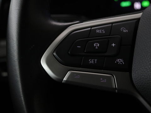 Volkswagen Golf 1.4 TSI e-Hybrid Style | Stoel & stuurverwarming | Massage | Adaptive cruise | Carplay | Memory | Navigatie | Sfeerverlichting