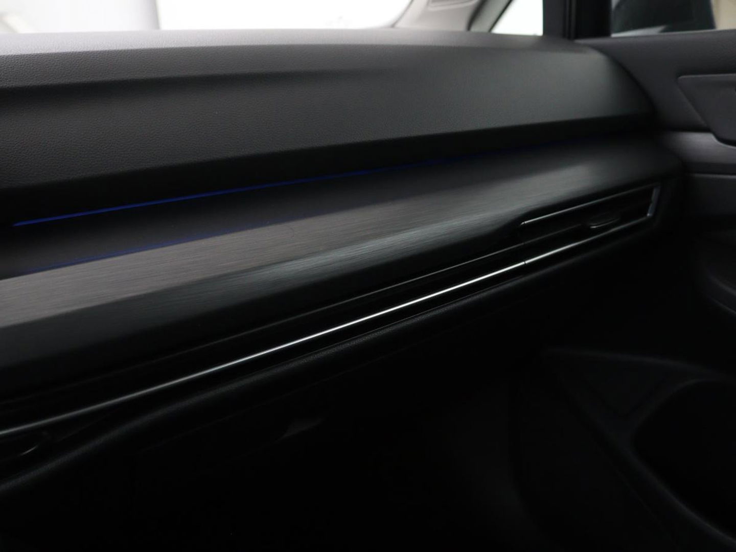 Volkswagen Golf 1.4 TSI e-Hybrid Style | Stoel & stuurverwarming | Massage | Adaptive cruise | Carplay | Memory | Navigatie | Sfeerverlichting