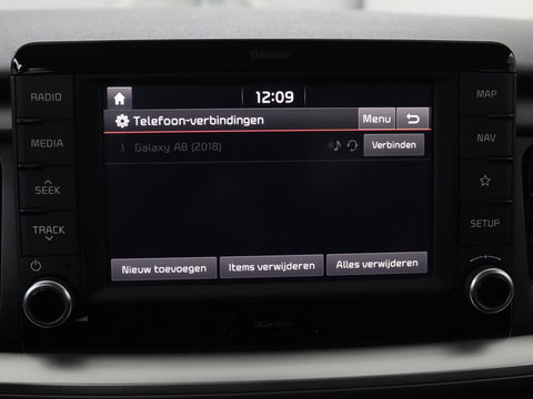 Kia Stonic 1.0 T-GDi ComfortPlusLine Navigator | Trekhaak | Camera | Carplay | Navigatie | Cruise control | Airco | Bluetooth | Parkeerhulp