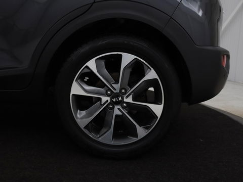 Kia Stonic 1.0 T-GDi ComfortPlusLine Navigator | Trekhaak | Camera | Carplay | Navigatie | Cruise control | Airco | Bluetooth | Parkeerhulp
