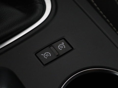 Renault Mégane 1.5 dCi Zen | Trekhaak | Navigatie | Climate control | Parkeerhulp | Bluetooth | Cruise control
