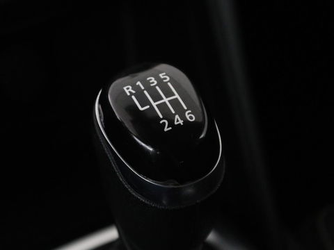 Renault Mégane 1.5 dCi Zen | Trekhaak | Navigatie | Climate control | Parkeerhulp | Bluetooth | Cruise control