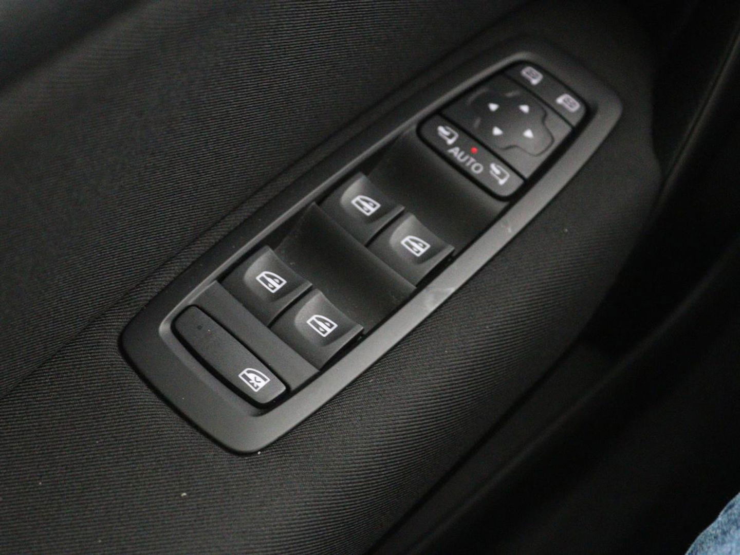 Renault Mégane 1.5 dCi Zen | Trekhaak | Navigatie | Climate control | Parkeerhulp | Bluetooth | Cruise control