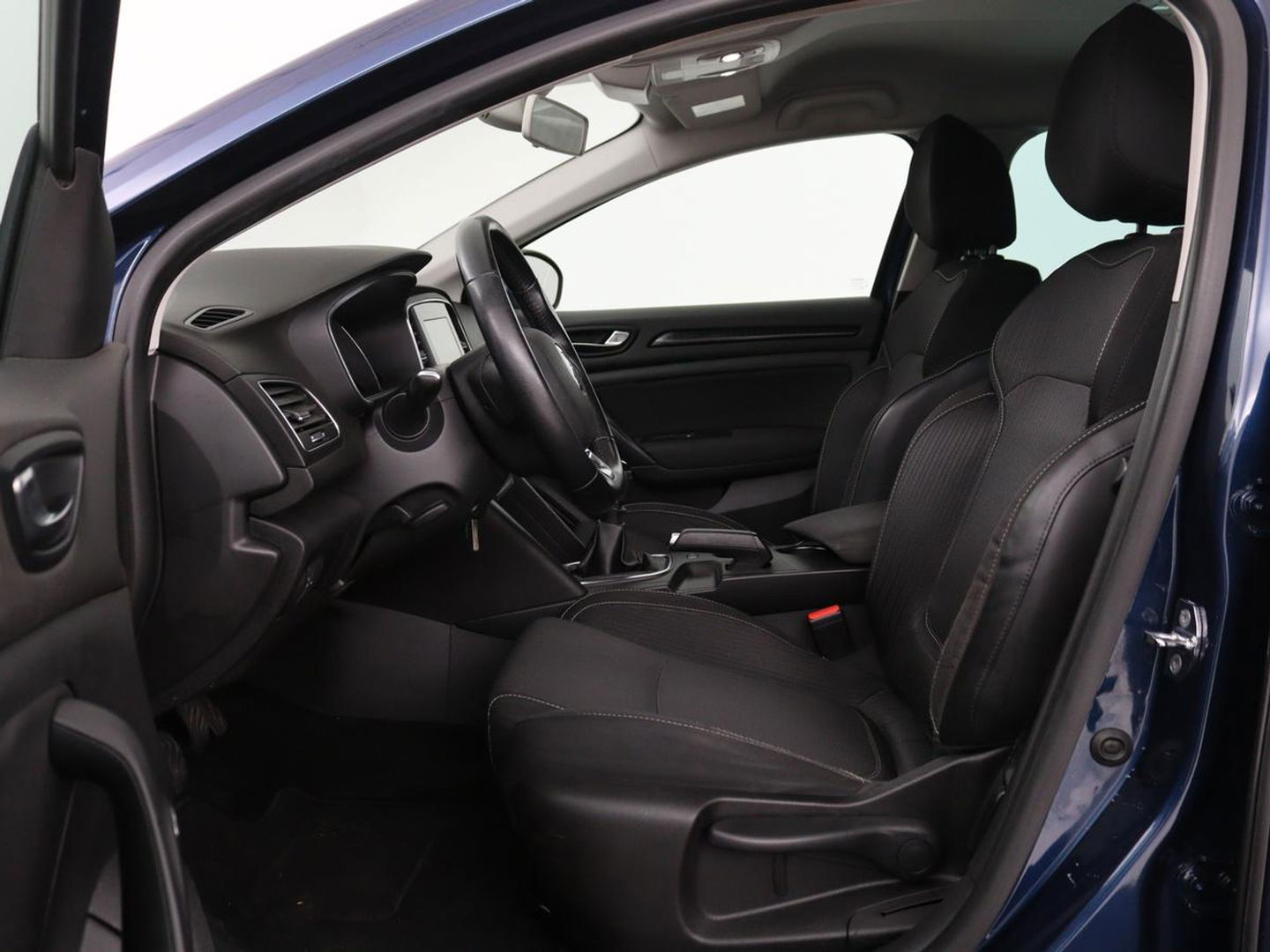 Renault Mégane 1.5 dCi Zen | Trekhaak | Navigatie | Climate control | Parkeerhulp | Bluetooth | Cruise control