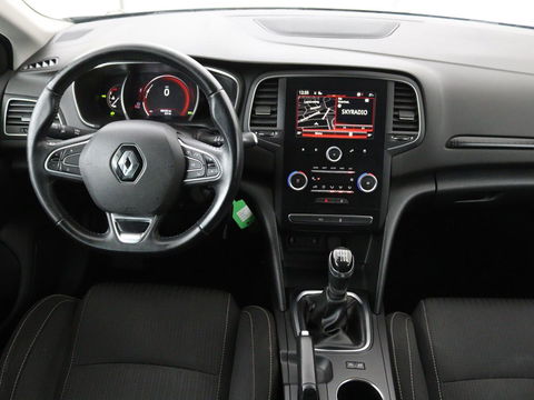 Renault Mégane 1.5 dCi Zen | Trekhaak | Navigatie | Climate control | Parkeerhulp | Bluetooth | Cruise control