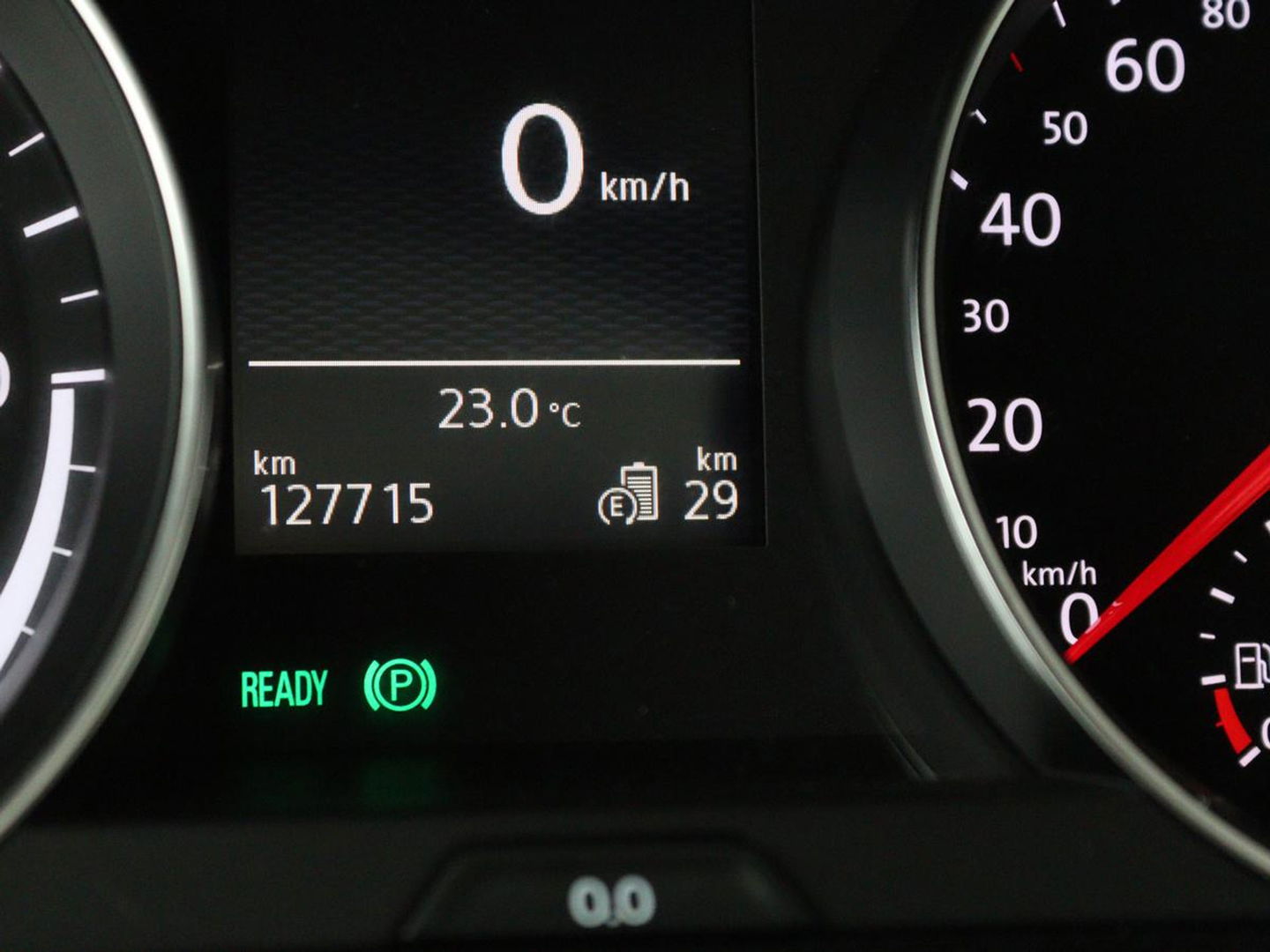 Volkswagen Golf 1.4 TSI GTE | Panoramadak | Navigatie | Full LED | Parkeerhulp | Sportstoelen | Climate control | Cruise control | Bluetooth | 18'' lichtmetalen velgen