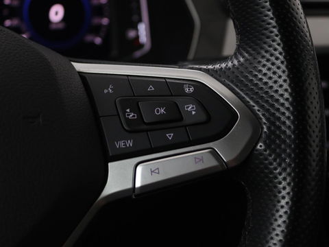 Volkswagen Passat 1.4 TSI PHEV GTE | Panoramadak | Stoelverwarming | Trekhaak | Side Assist | Camera | Carplay | Adaptive cruise | Park Assist | Matrix LED | Massage