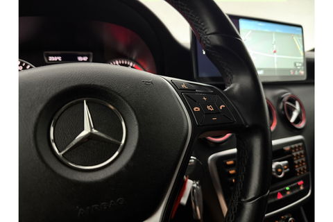 Mercedes-Benz A-Klasse 180 Ambition | APK tot 03-2026 | LED Airco 19"LMV Navigatie Bluetooth Elektrpakket