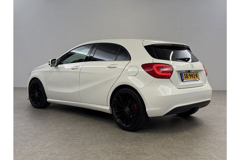 Mercedes-Benz A-Klasse 180 Ambition | APK tot 03-2026 | LED Airco 19"LMV Navigatie Bluetooth Elektrpakket