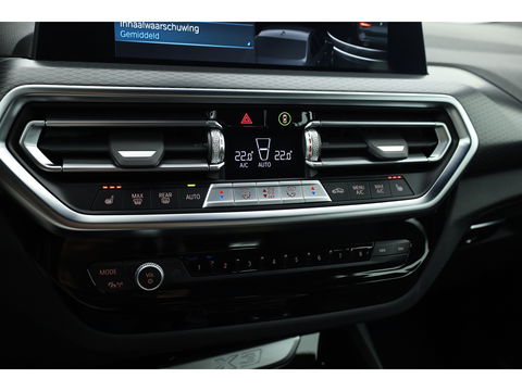 BMW X3 xDrive30e M Sport | Navi | Leder | 20'' | Camera | Stoelverw. | Apple CarPlay