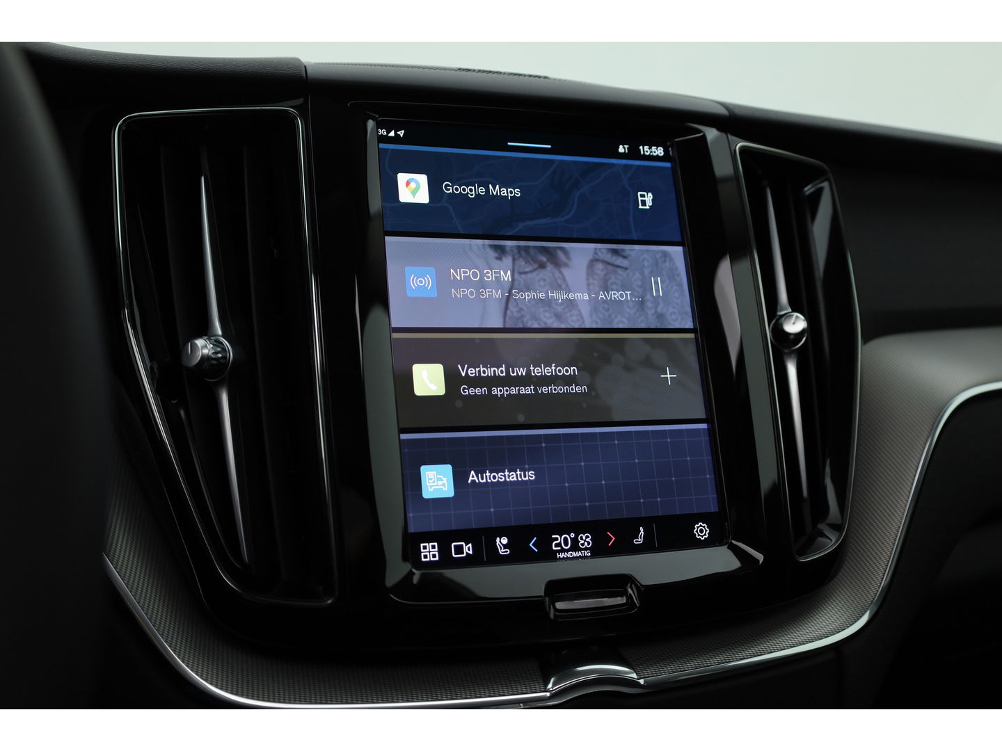 Volvo XC60 T8 Recharge Plus Dark | Pano | 21'' | Memory seats | 360cam | Harman Kardon | Pilot Assist