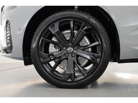 Volvo XC60 T8 Recharge Plus Dark | Pano | 21'' | Memory seats | 360cam | Harman Kardon | Pilot Assist