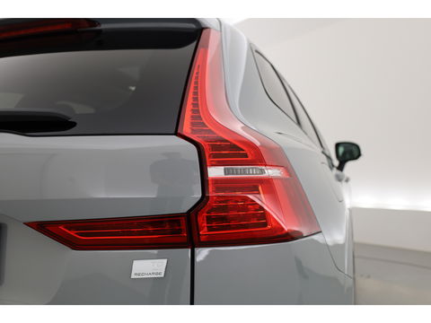 Volvo XC60 T8 Recharge Plus Dark | Pano | 21'' | Memory seats | 360cam | Harman Kardon | Pilot Assist