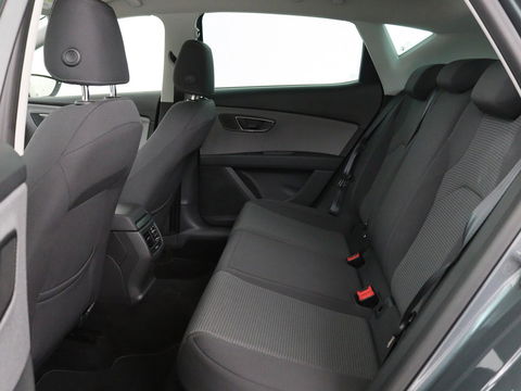 SEAT Leon 1.0 TSI Style Intens | Automaat | Carplay | Navigatie | Keyless | Parkeerhulp | Climate control | Cruise control | Bluetooth