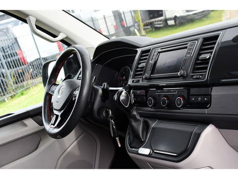 Volkswagen Transporter 2.0 TDI L2H1 DC Highline Adaptieve Cruise, Camera, 204PK, Automaat, LED, Electrische deur, Leder, Uniek!