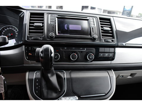 Volkswagen Transporter 2.0 TDI L2H1 DC Highline Adaptieve Cruise, Camera, 204PK, Automaat, LED, Electrische deur, Leder, Uniek!