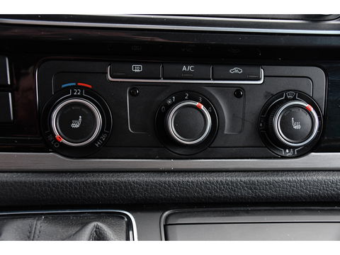 Volkswagen Transporter 2.0 TDI L2H1 DC Highline Adaptieve Cruise, Camera, 204PK, Automaat, LED, Electrische deur, Leder, Uniek!