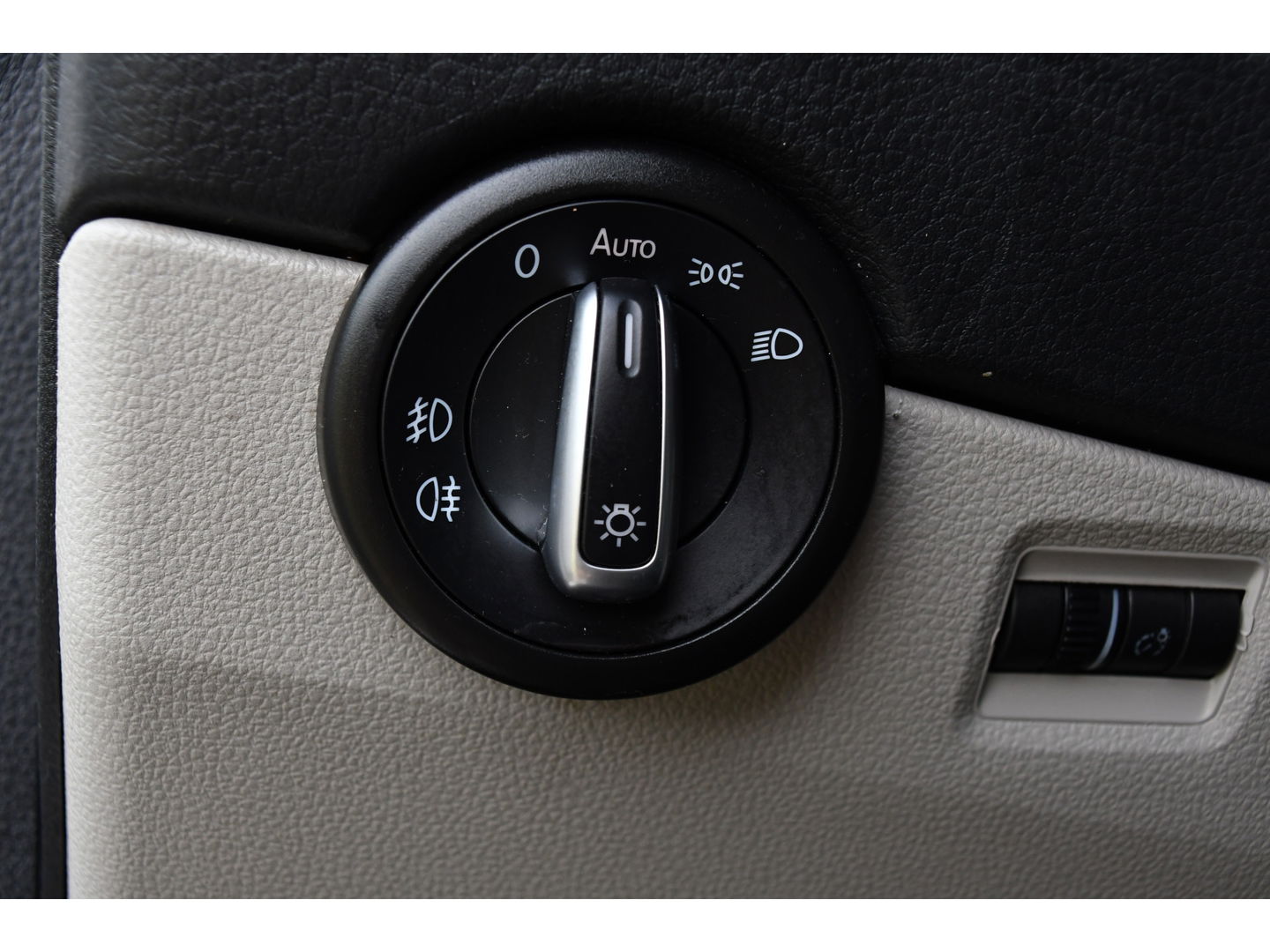 Volkswagen Transporter 2.0 TDI L2H1 DC Highline Adaptieve Cruise, Camera, 204PK, Automaat, LED, Electrische deur, Leder, Uniek!