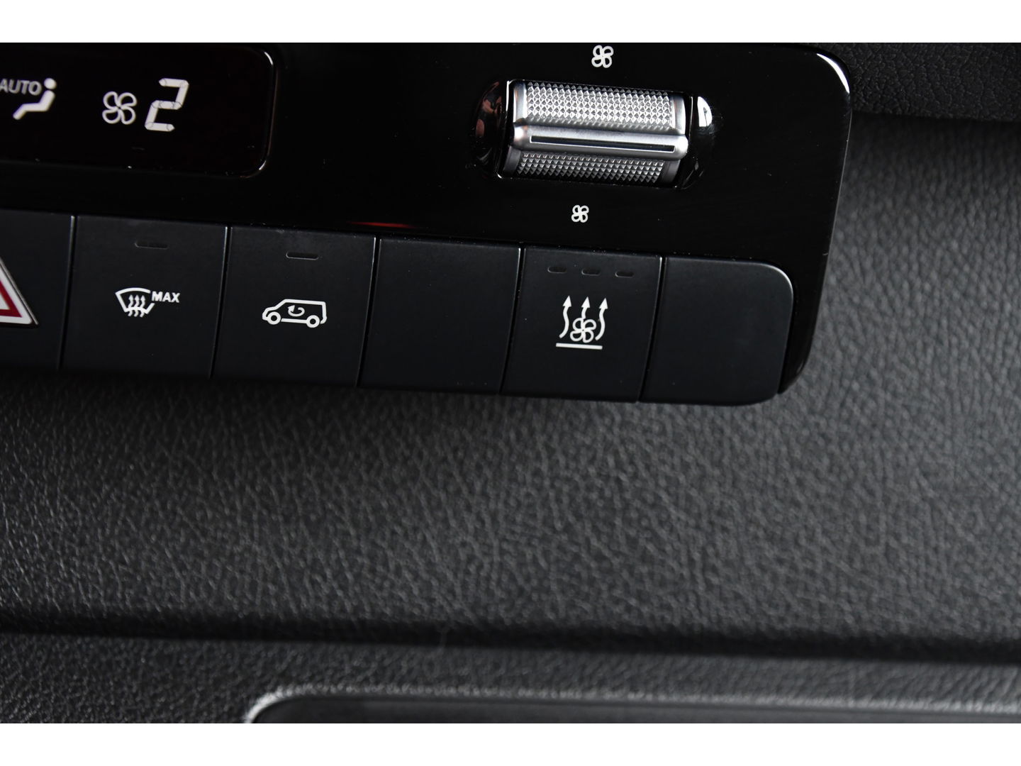 Mercedes-Benz Sprinter 316 2.2 CDI L2H1 PB Edition Camera, Cruise, Carplay, Standkachel, Automaat, Stoelverwarming, Multimedia, 164PK, Uniek!
