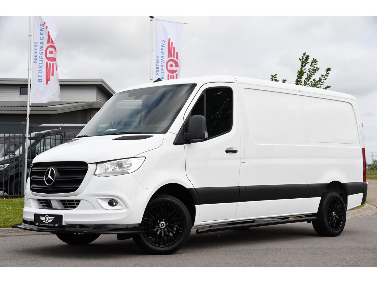 Mercedes-Benz Sprinter 316 2.2 CDI L2H1 PB Edition Camera, Cruise, Carplay, Standkachel, Automaat, Stoelverwarming, Multimedia, 164PK, Uniek!