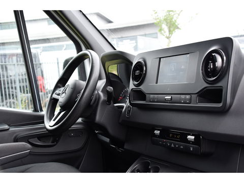 Mercedes-Benz Sprinter 316 2.2 CDI L2H1 PB Edition Camera, Cruise, Carplay, Standkachel, Automaat, Stoelverwarming, Multimedia, 164PK, Uniek!