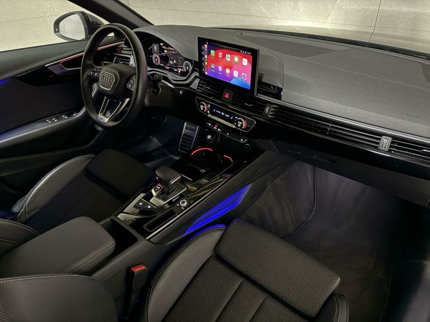 Audi A4 Avant 35 TFSI S-Line Black Edition Pano Virtual Sfeer NAP