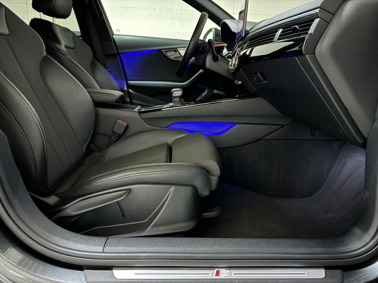 Audi A4 Avant 35 TFSI S-Line Black Edition Pano Virtual Sfeer NAP