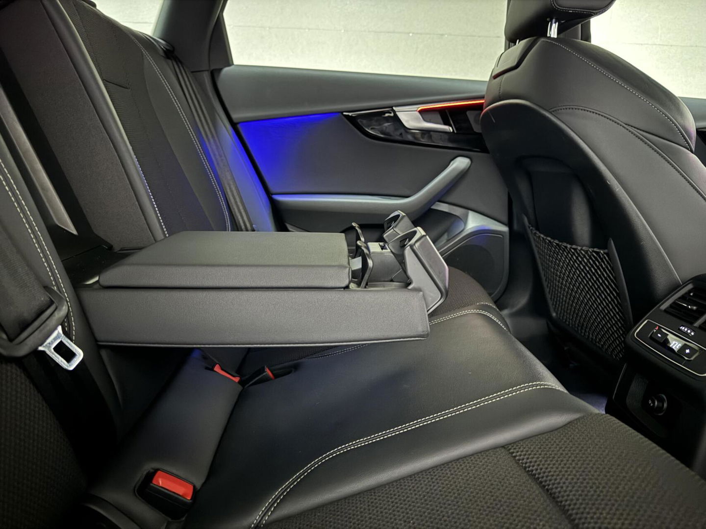 Audi A4 Avant 35 TFSI S-Line Black Edition Pano Virtual Sfeer NAP