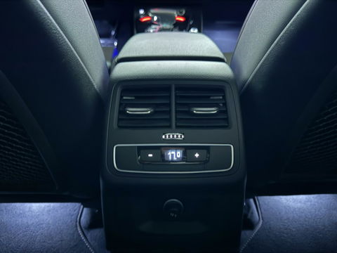 Audi A4 Avant 35 TFSI S-Line Black Edition Pano Virtual Sfeer NAP
