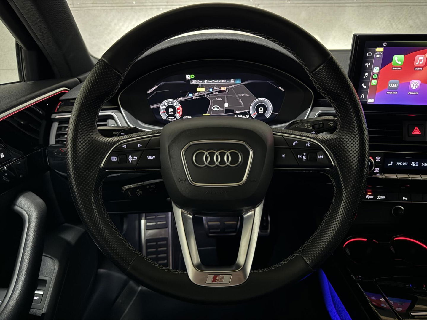 Audi A4 Avant 35 TFSI S-Line Black Edition Pano Virtual Sfeer NAP