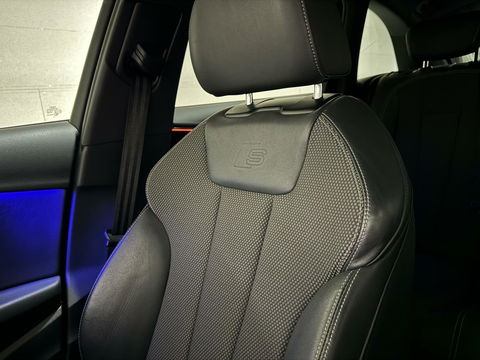 Audi A4 Avant 35 TFSI S-Line Black Edition Pano Virtual Sfeer NAP