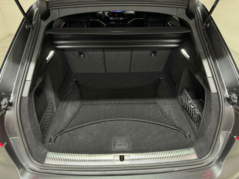 Audi A4 Avant 35 TFSI S-Line Black Edition Pano Virtual Sfeer NAP