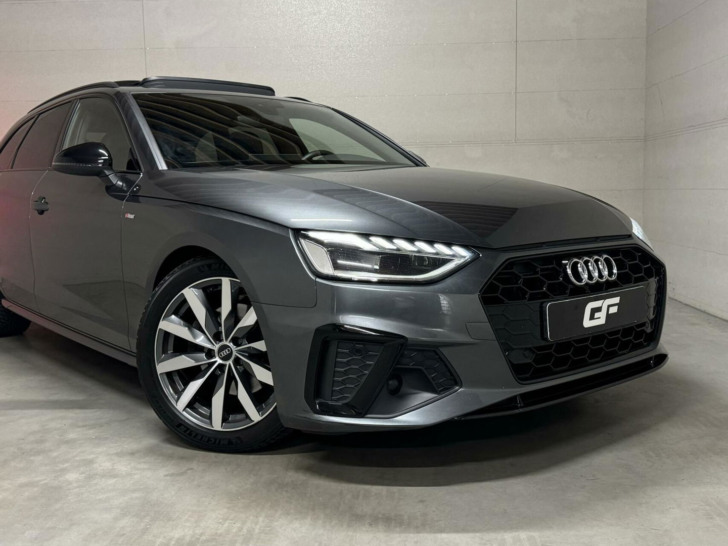 Audi A4 Avant 35 TFSI S-Line Black Edition Pano Virtual Sfeer NAP